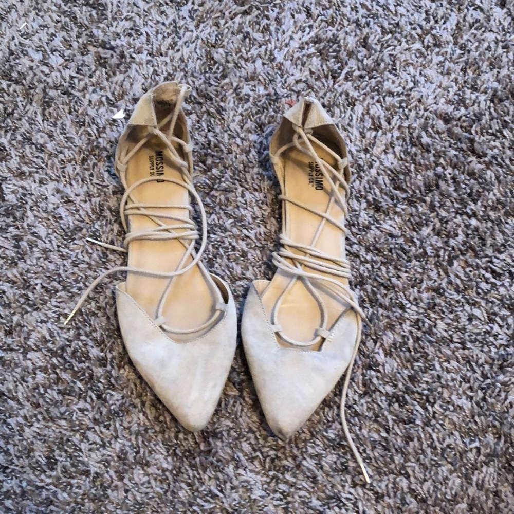 Nude Mossino flats.